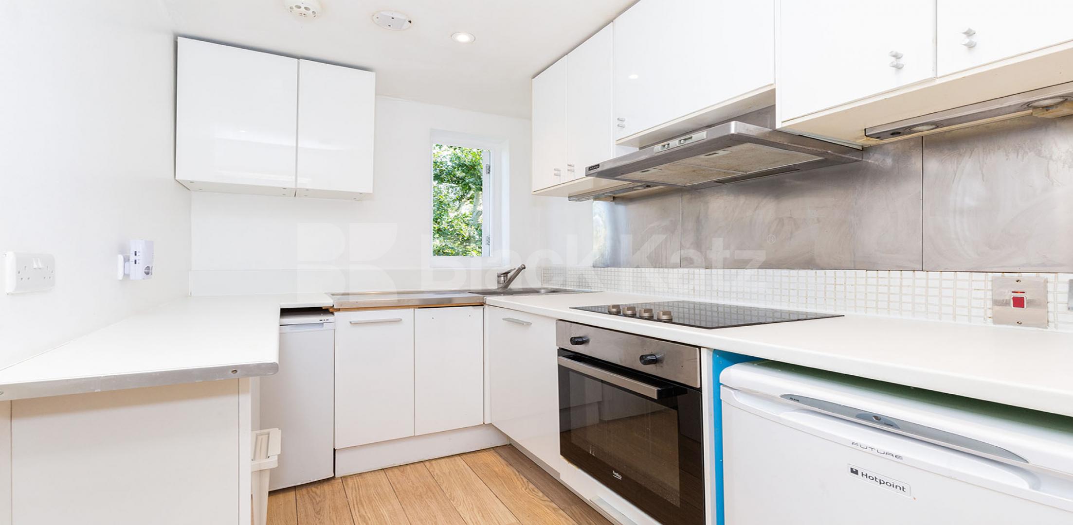 			NEW INSTRUCTION!, 3 Bedroom, 1 bath, 1 reception Flat			 Camden Road, Camden